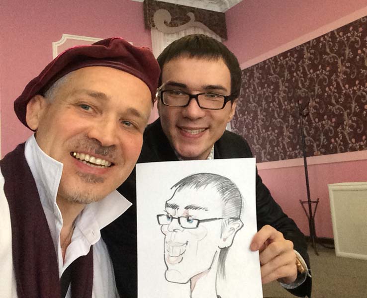 Маэстро нарисовал ведущего свадьбы шаржист Михаил Шабалин